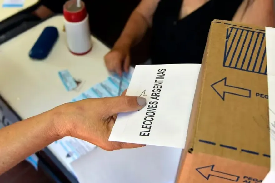 Reforma electoral y transparencia: Un panel para el fortalecimiento democrático en el Encuentro de Empresarios del Norte Argentino